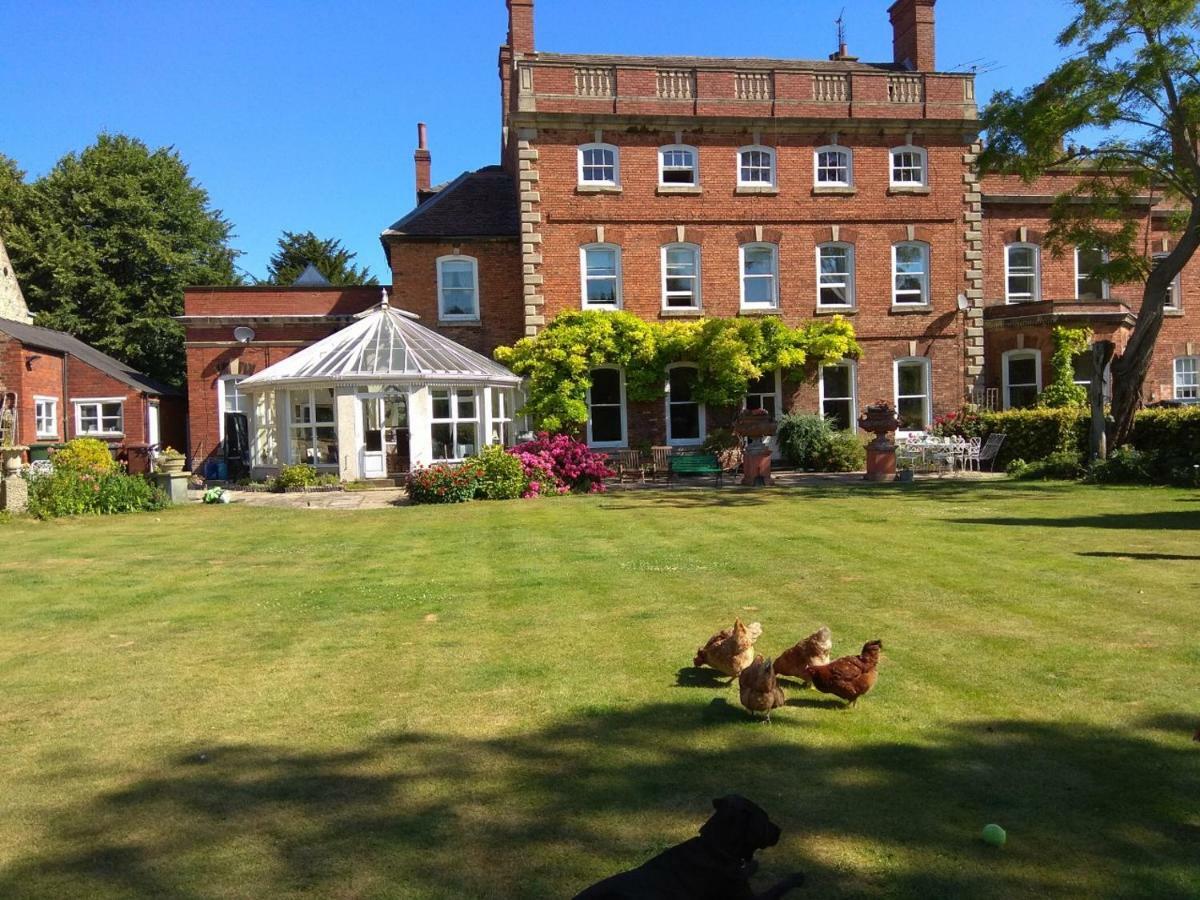 West Wing D'Isney Place. Lincoln Zewnętrze zdjęcie
